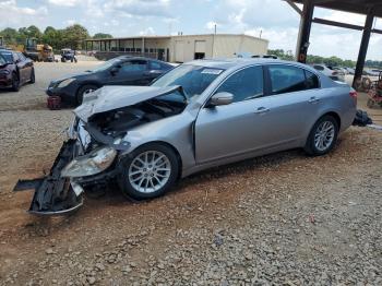  Salvage Hyundai Genesis
