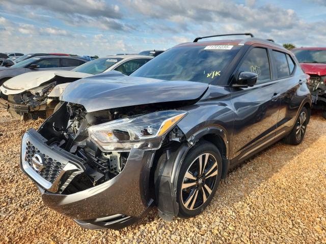  Salvage Nissan Kicks