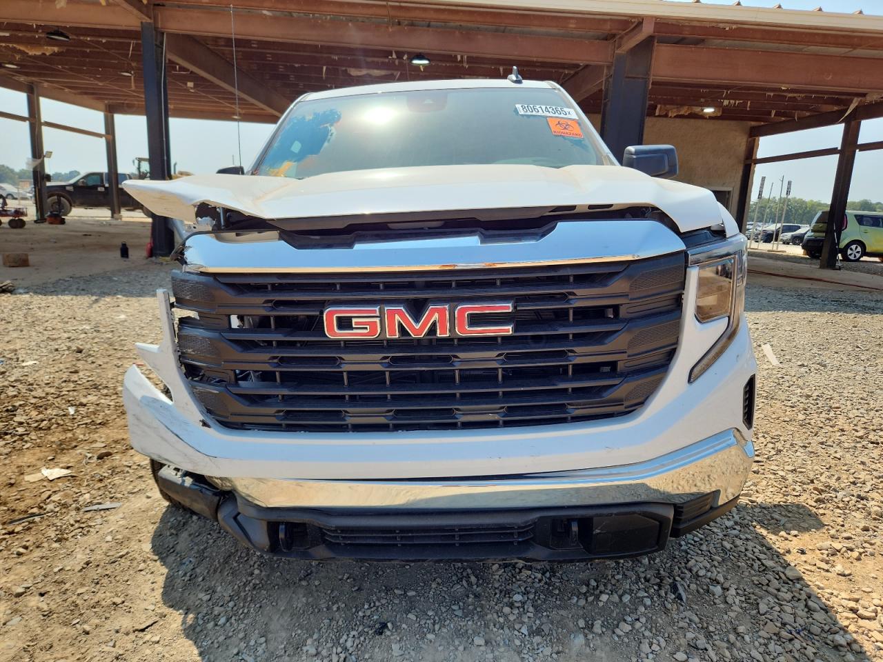 GMC Sierra K1500 Image 8