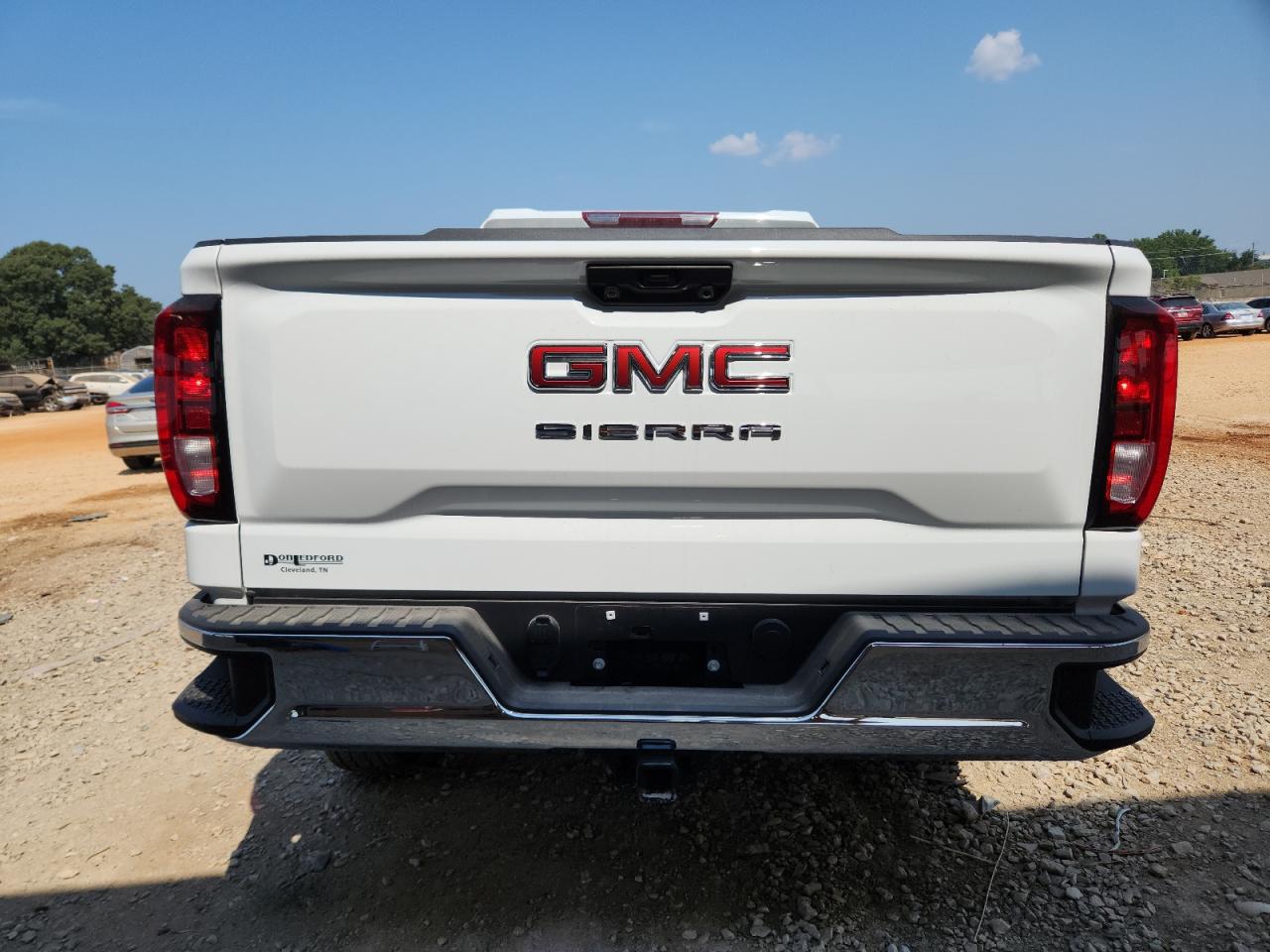 GMC Sierra K1500 Image 6