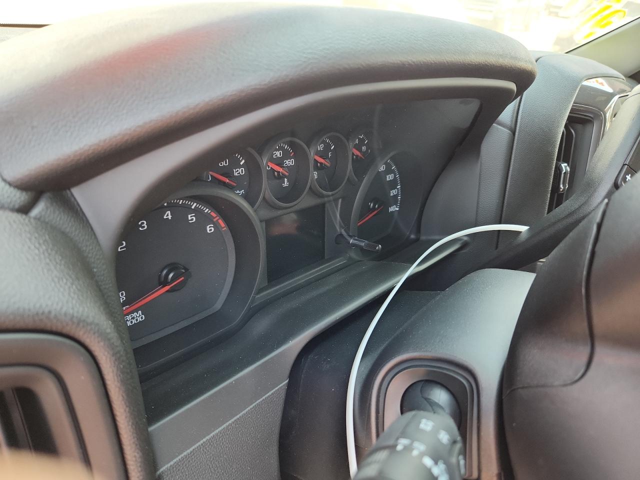 GMC Sierra K1500 Image 11