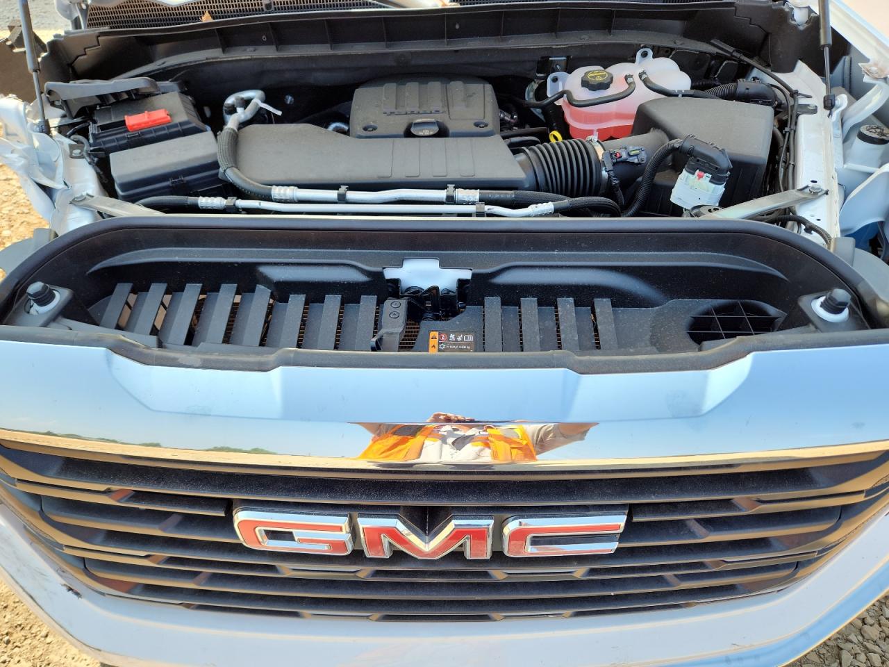 GMC Sierra K1500 Image 12