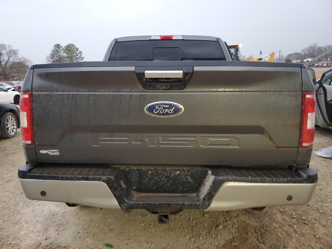 Ford F-150 Supercrew Image 5