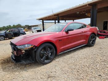 Salvage Ford Mustang