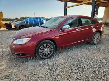  Salvage Chrysler 200