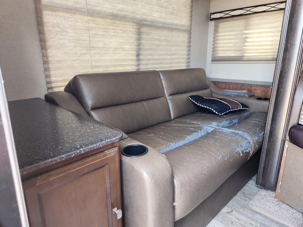 Coachmen Freedom Ex Image 10