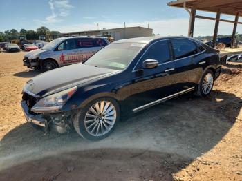 Salvage Hyundai Equus