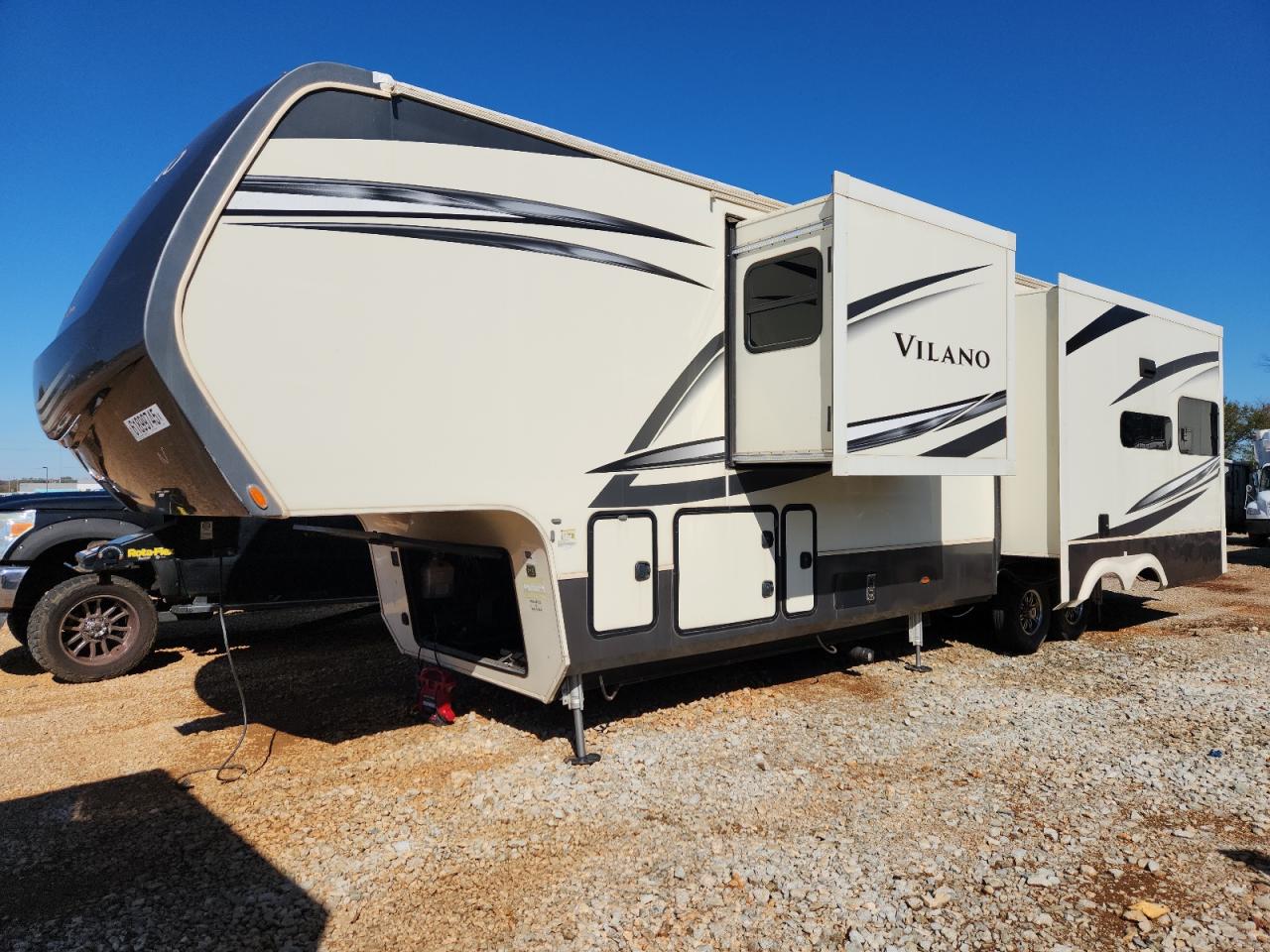 Vanleigh Vilano Image 6