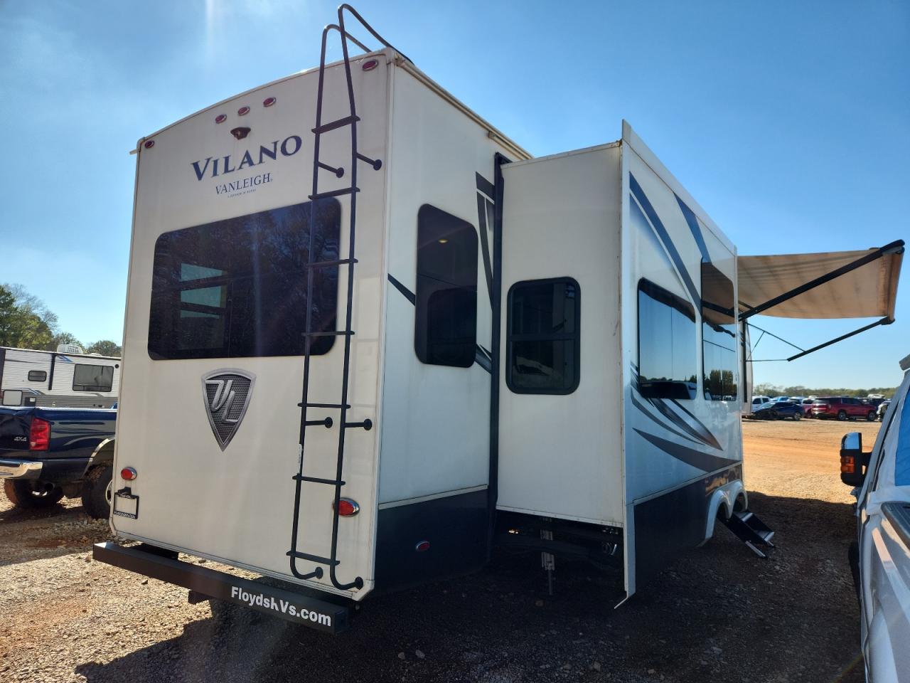 Vanleigh Vilano Image 2