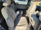 Toyota Sienna Le Image 2