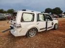 Lincoln Navigator Image 2