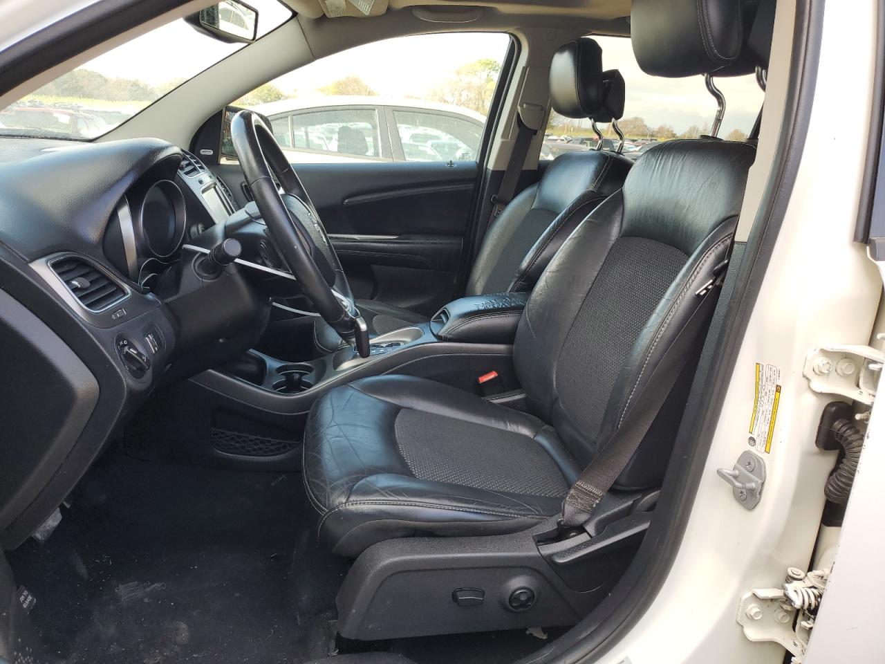 Dodge Journey Crossroad Image 2