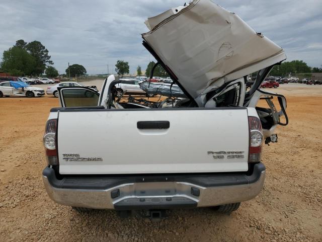 Toyota Tacoma Prerunner Access Cab Image 10