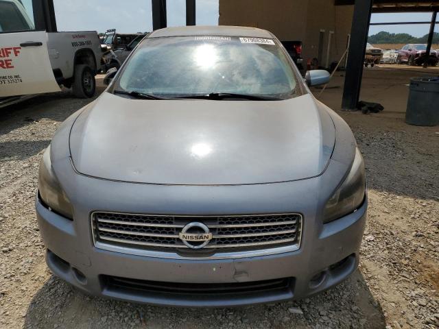 Nissan Maxima S Image 12