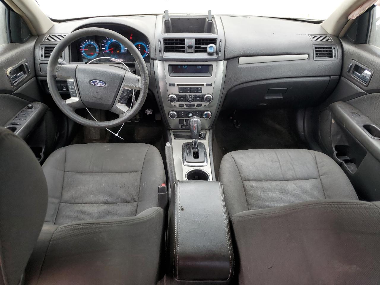 Ford Fusion Se Image 5