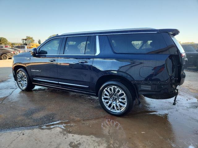 GMC Yukon Denali Ultimate Image 3