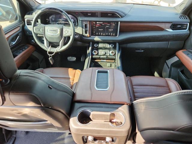 GMC Yukon Denali Ultimate Image 10