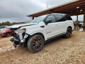  Salvage GMC Yukon