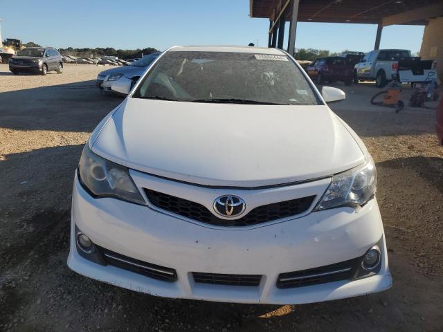 Toyota Camry L Image 13