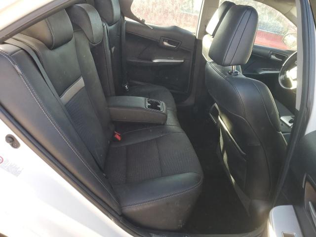 Toyota Camry L Image 6