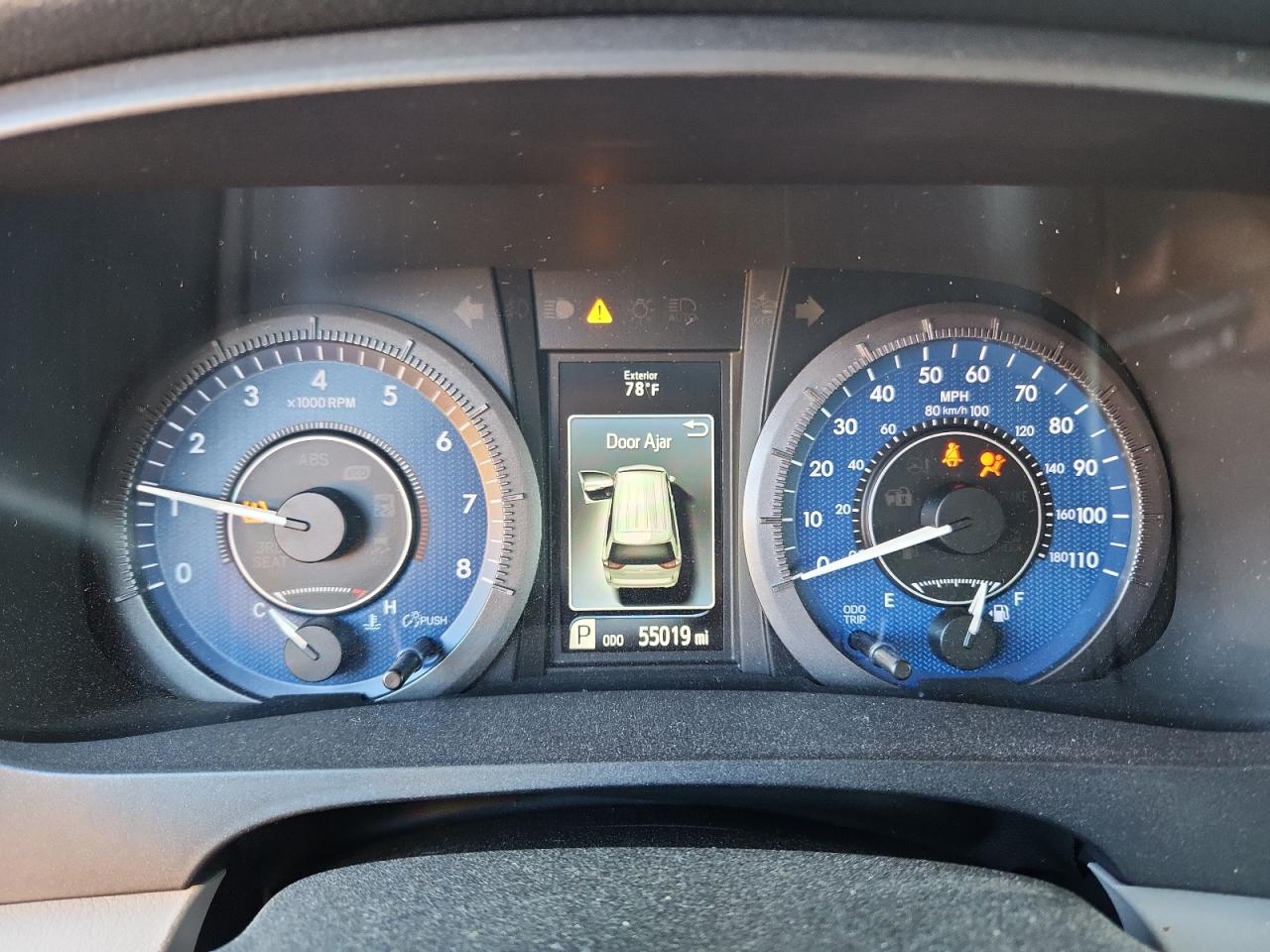 Toyota Sienna Le Image 12