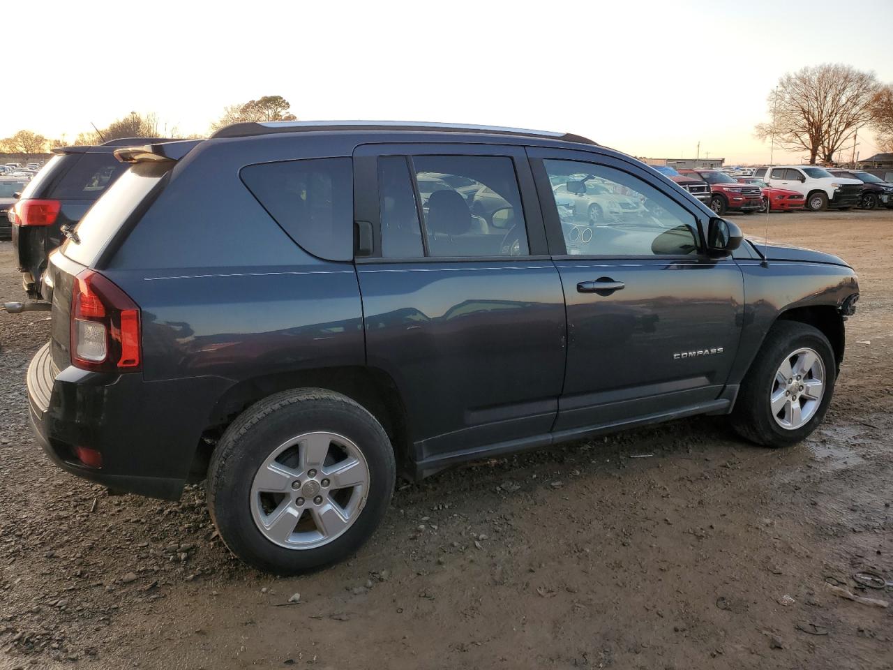 Jeep Compass Sport Image 12