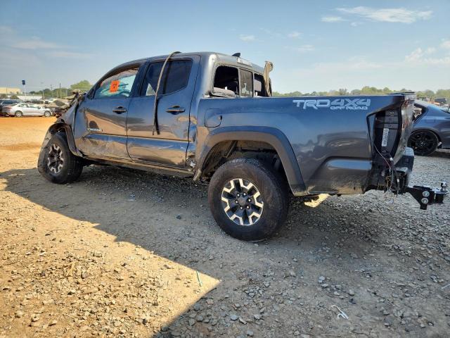 Toyota Tacoma Double Cab Image 4