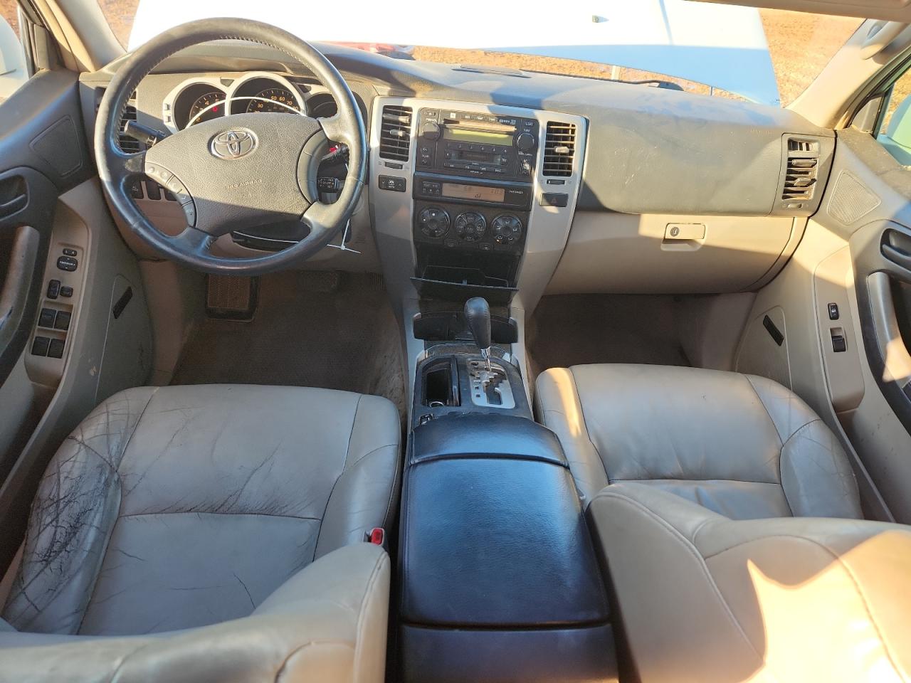 Toyota 4Runner Limited Image 5