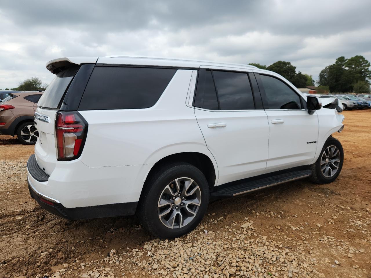 Chevrolet Tahoe C1500 Lt Image 9