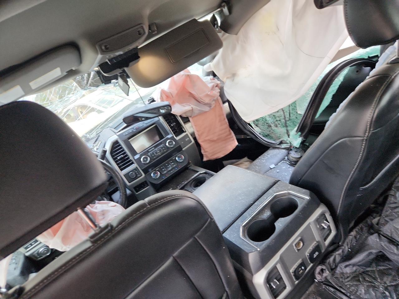 Ford F-350 Super Duty Image 10