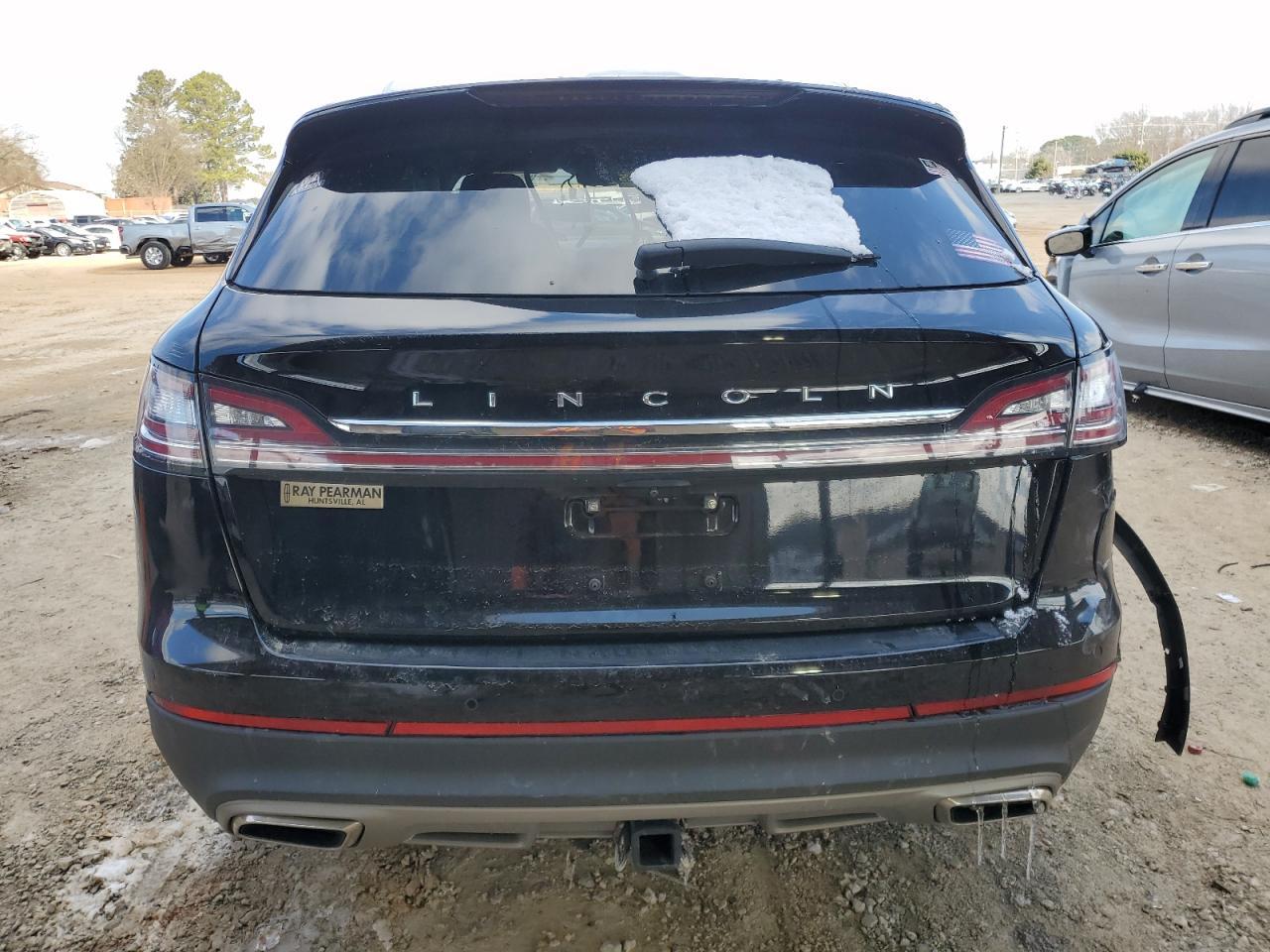 Lincoln Nautilus Reserve Image 5