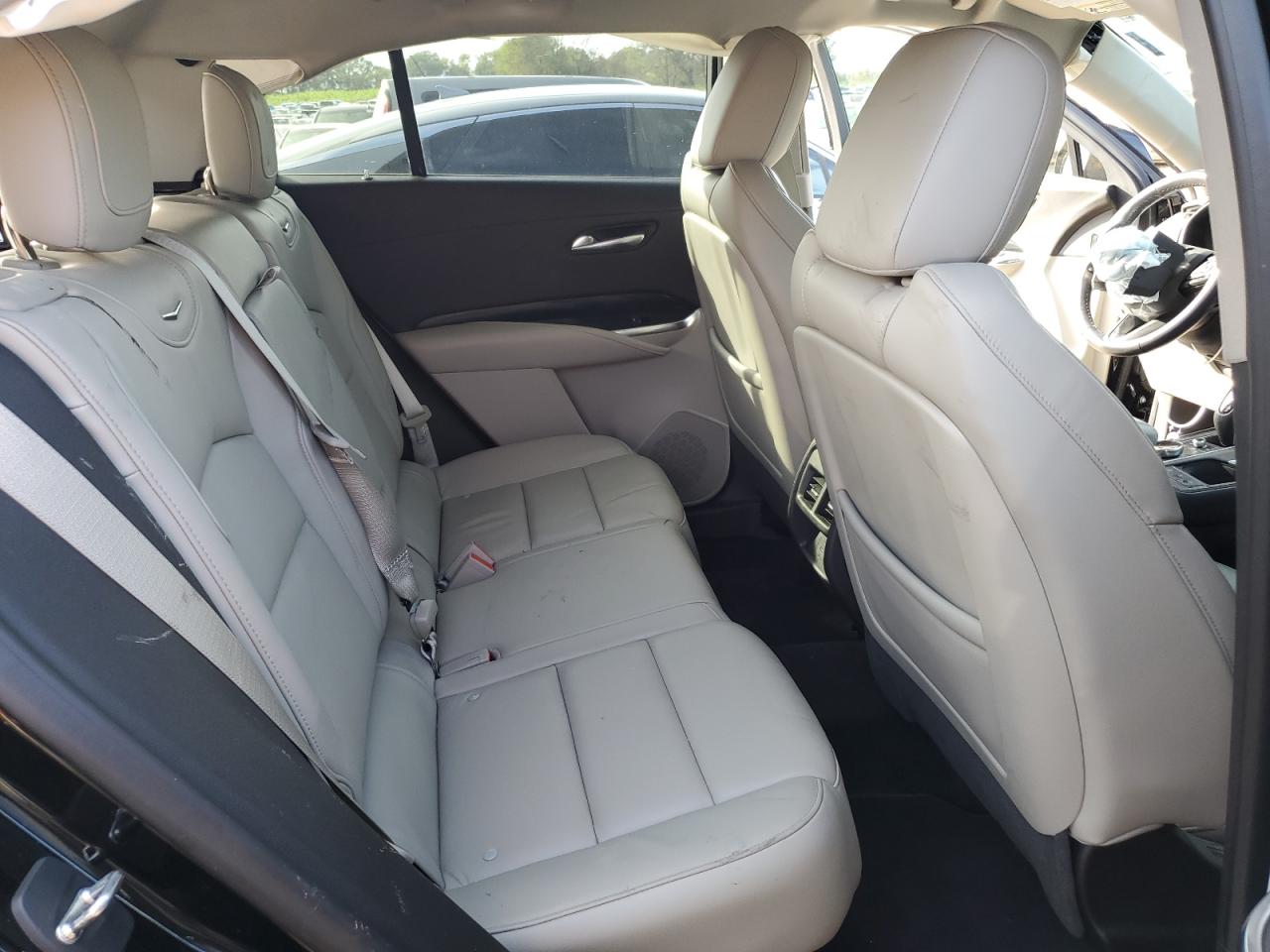 Cadillac XT4 Premium Luxury Image 13