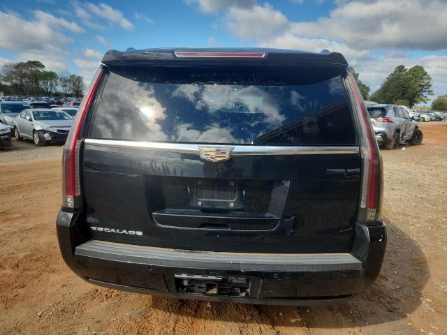 Cadillac Escalade Image 6