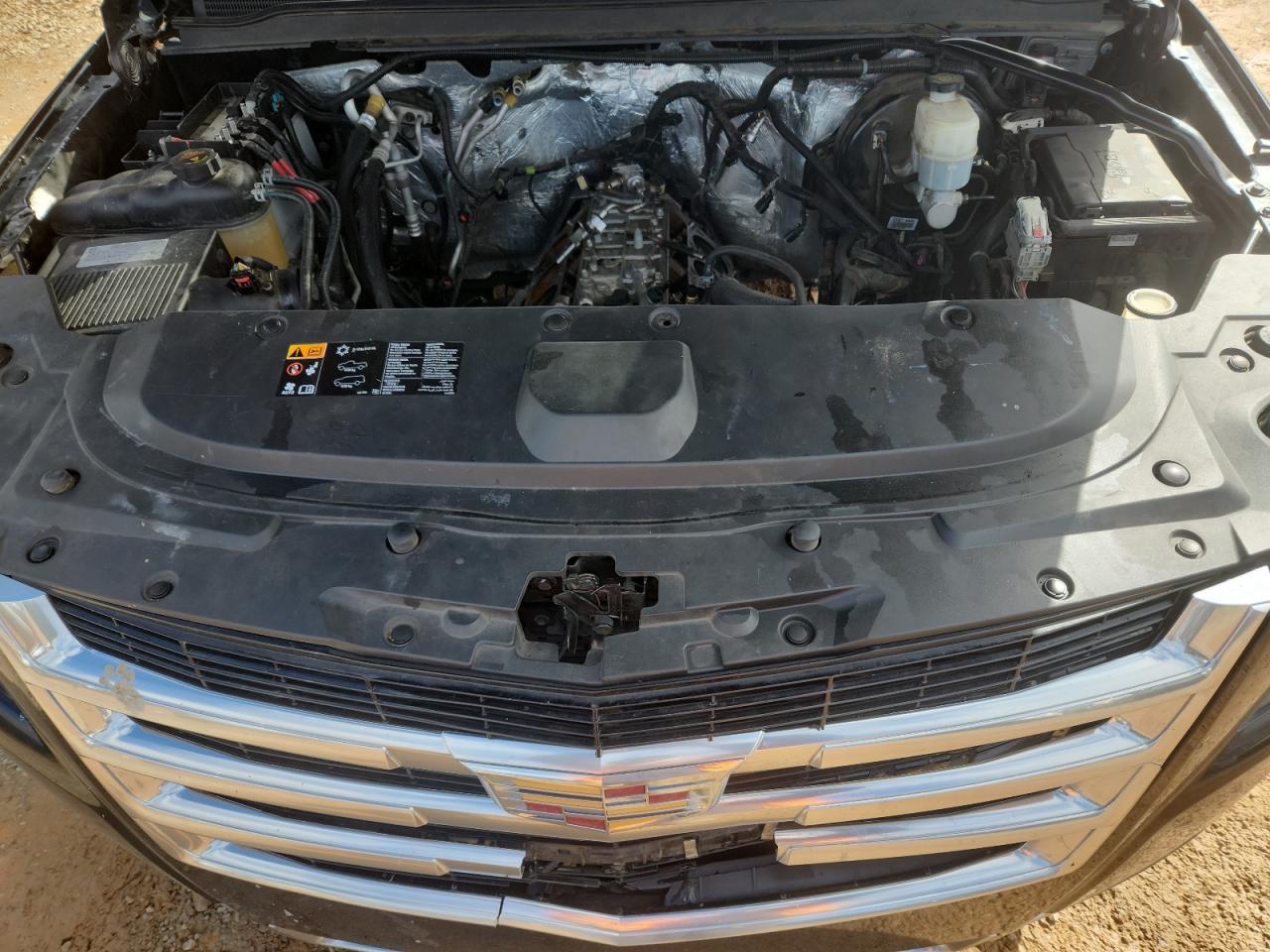 Cadillac Escalade Image 10