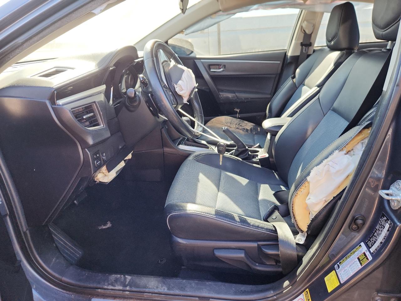 Toyota Corolla L Image 3