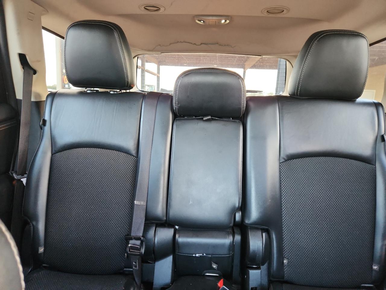 Dodge Journey Crossroad Image 14