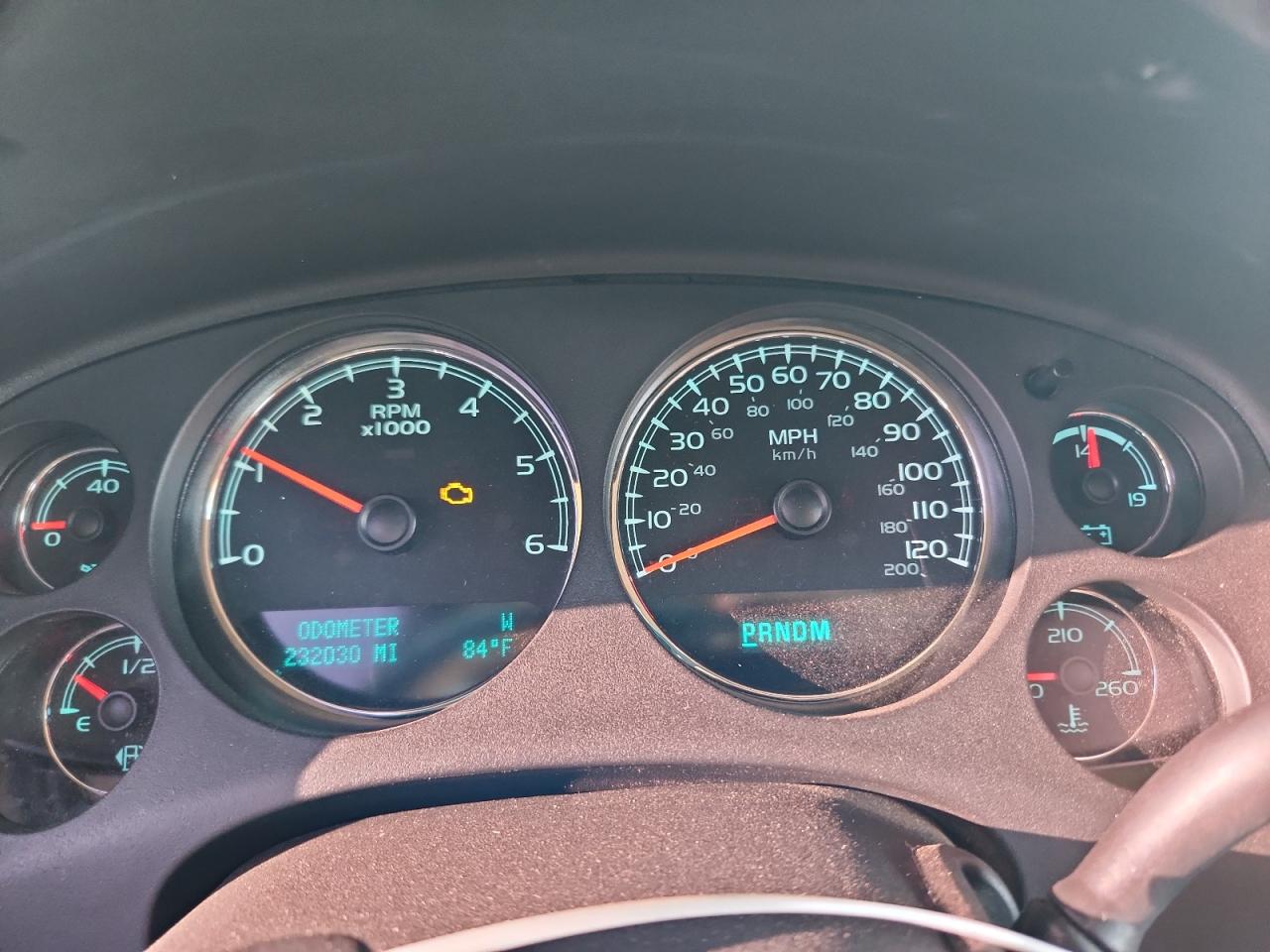 Chevrolet Tahoe C1500 Ls Image 9