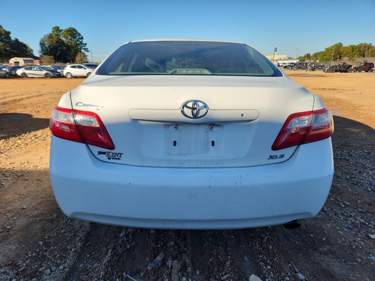 Toyota Camry Ce Image 12