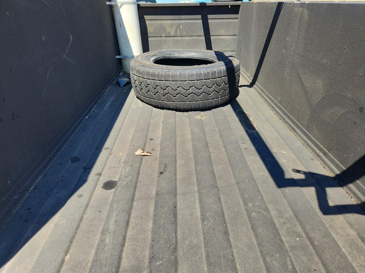 Ford F-350 Super Duty Image 8