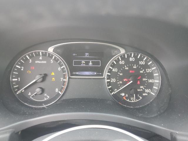 Nissan Pathfinder S Image 5