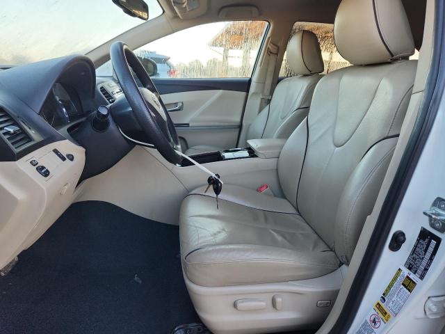 Toyota Venza Image 13