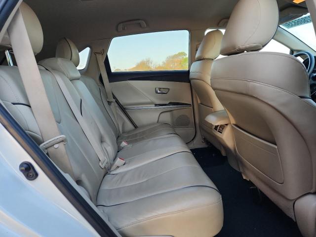 Toyota Venza Image 12
