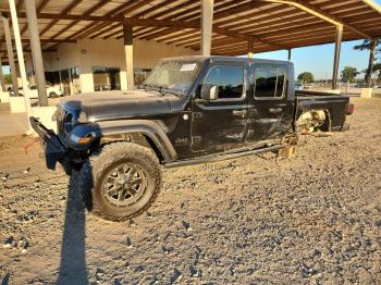  Salvage Jeep Gladiator