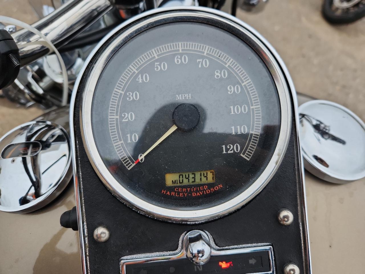 Harley-Davidson Fl Image 3