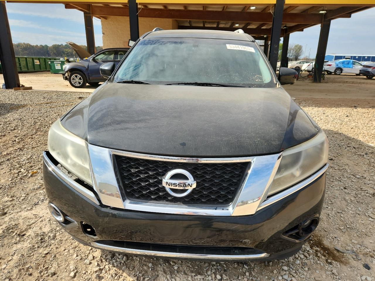 Nissan Pathfinder S Image 6
