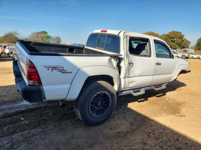 Toyota Tacoma Double Cab Prerunner Image 2