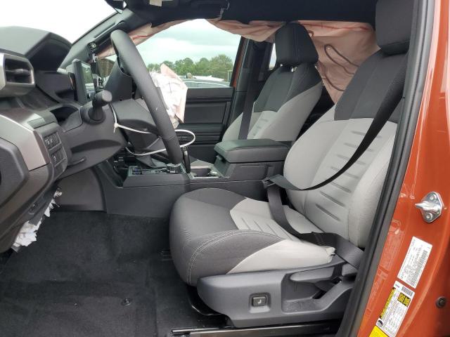 Toyota Tacoma Double Cab Image 3