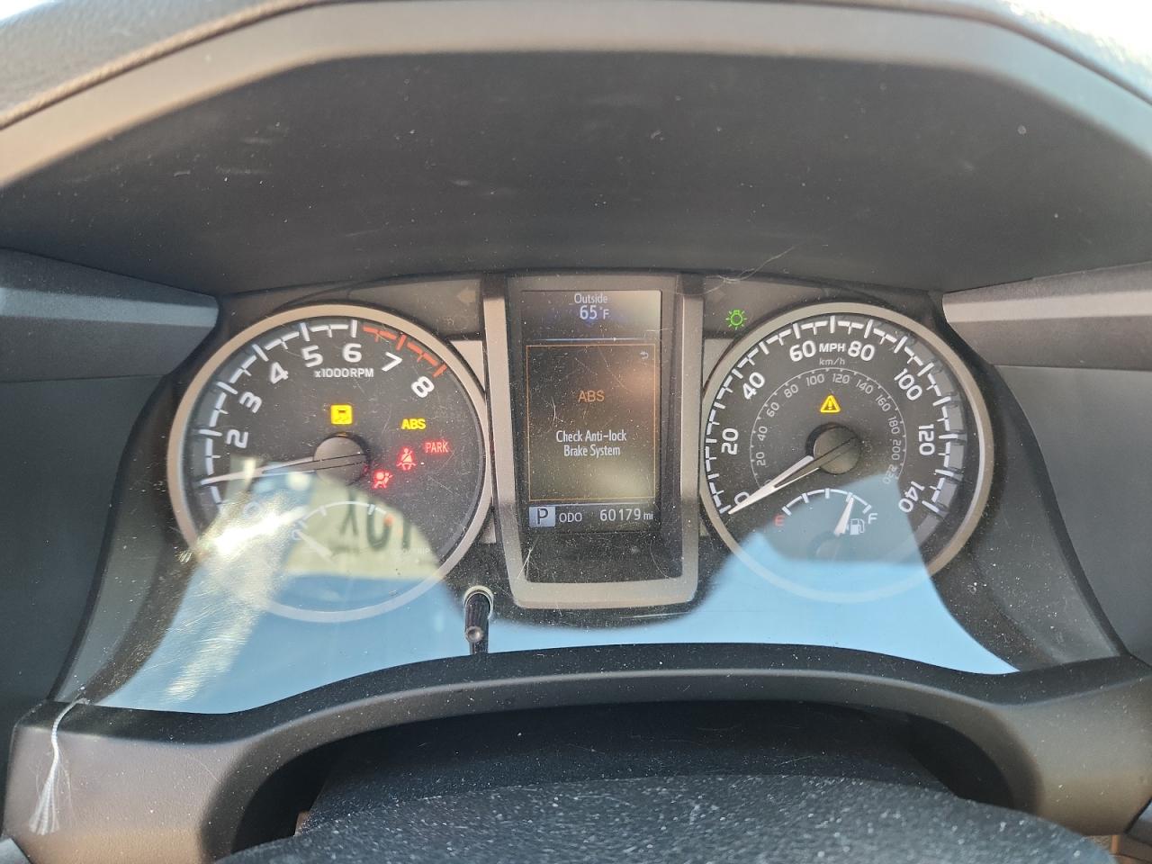 Toyota Tacoma Double Cab Image 10