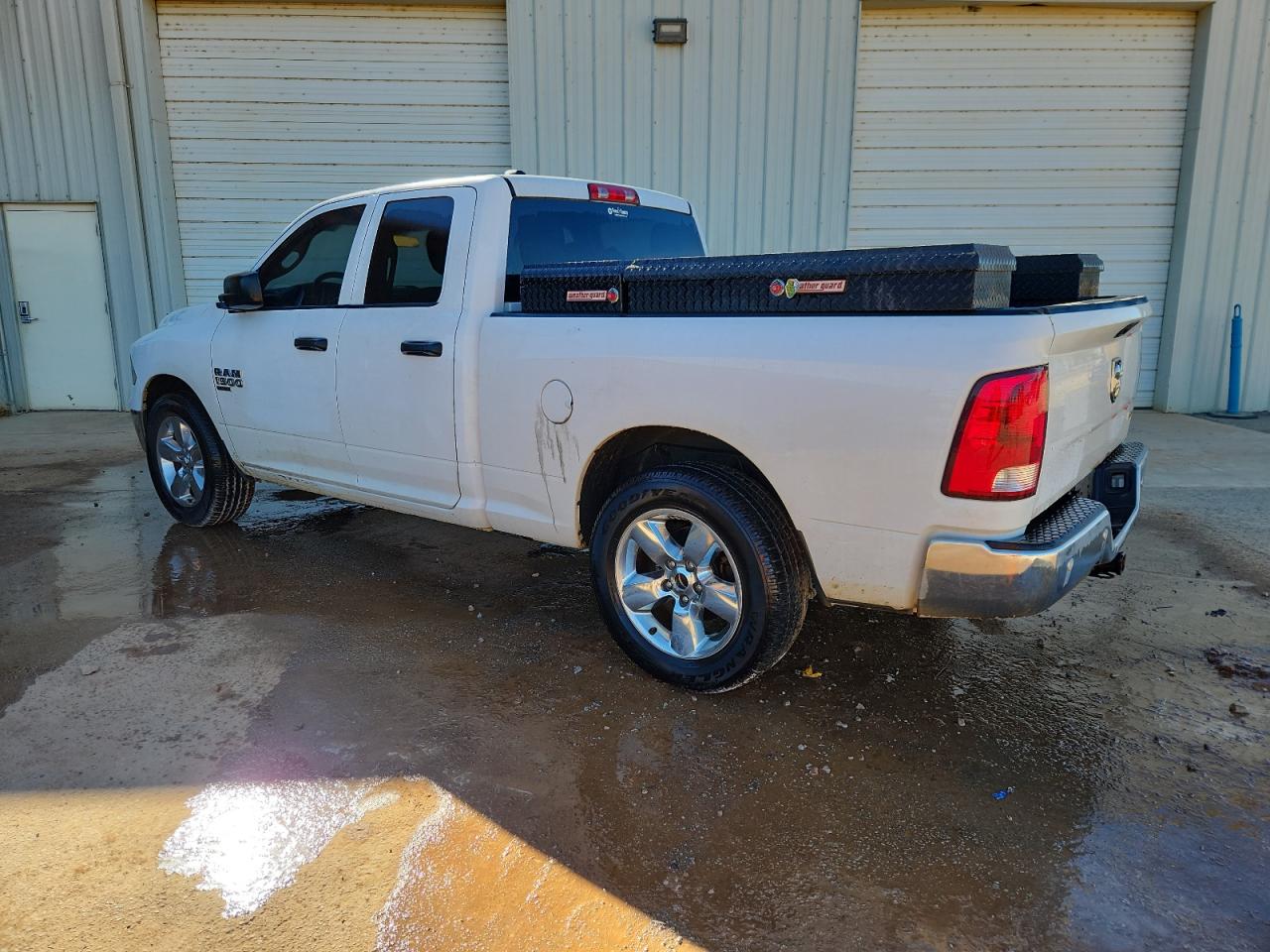 Ram 1500 Tradesman Image 2