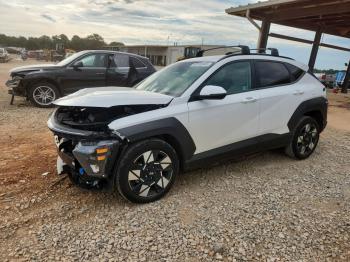  Salvage Hyundai KONA